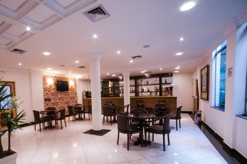 Hotel Plaza Mayor ซานโตอันเดร ภายนอก รูปภาพ